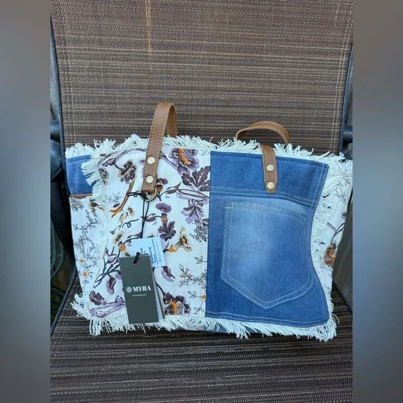 Myra Bag- Primrose Small Tote - Picture 12 of 16